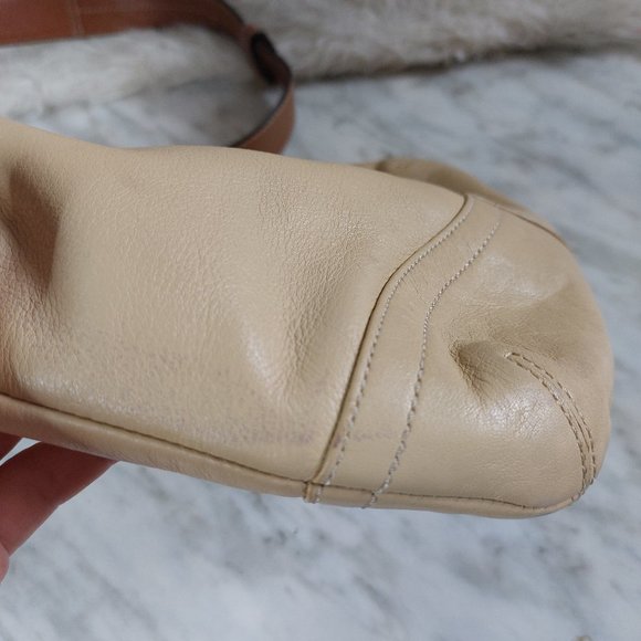 Coach F10938 Cream and Tan Trim Leather Crossbody Bag - Picture 8 of 12